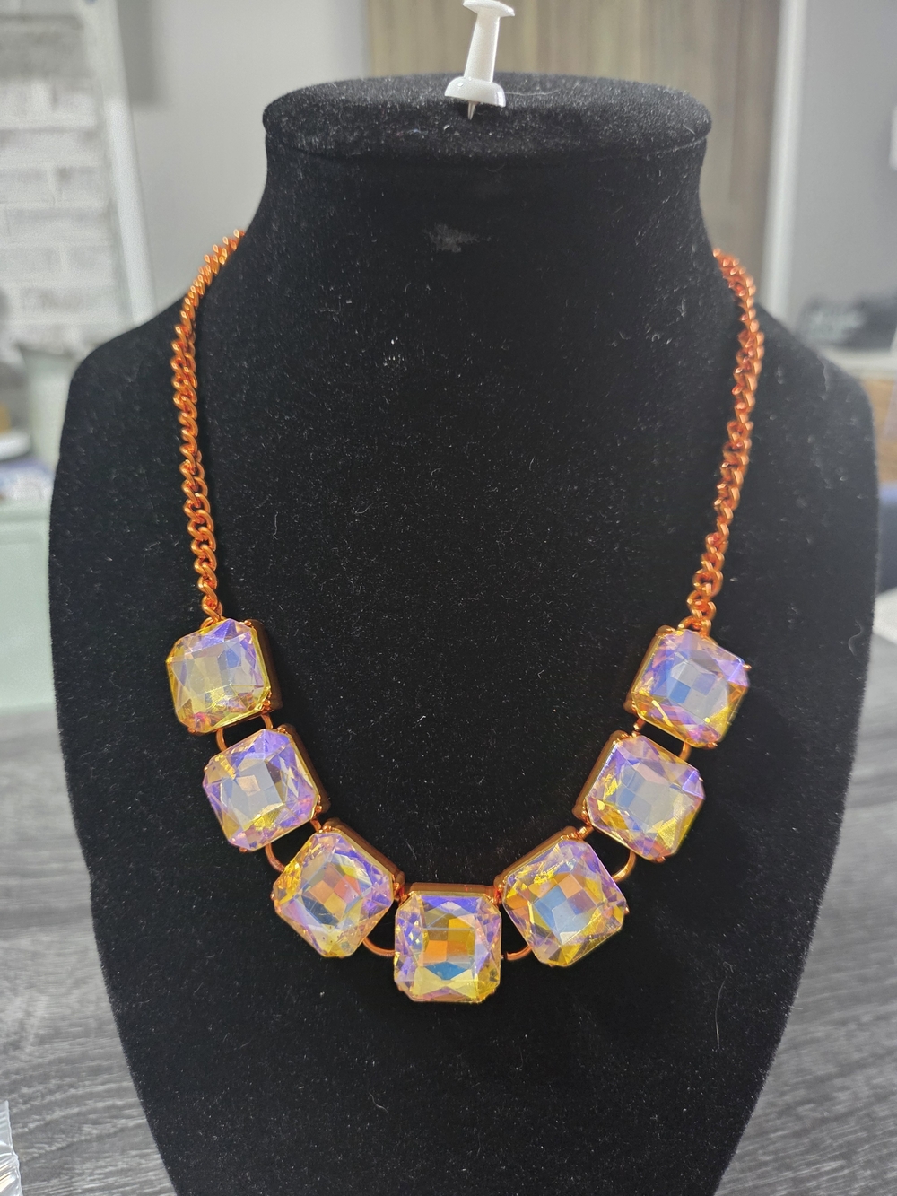 #155 paparazzi Iridescent Cube Necklace in Orange-Gold